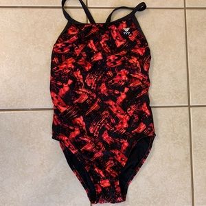 TYR one piece swim suit Sz 34